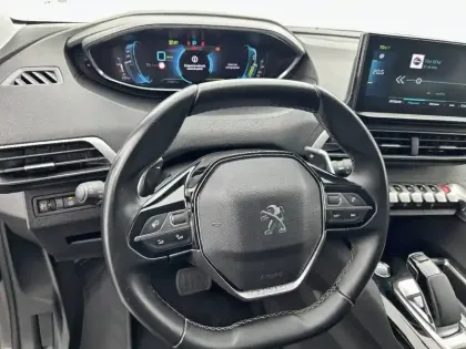 Photo 39 Peugeot 3008  Hybrid 225 e-EAT8