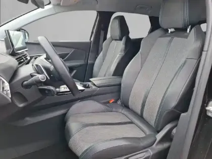 Photo 10 Peugeot 3008  Hybrid 225 e-EAT8