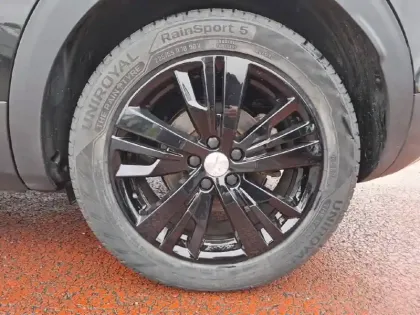 Photo 12 Peugeot 3008  Hybrid 225 e-EAT8