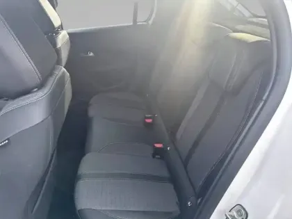 Photo 11 Peugeot 208  Electrique 50 kWh 136ch