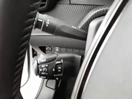 Photo 20 Peugeot 208 Gén. II Ph1 NG Allure Pack 5