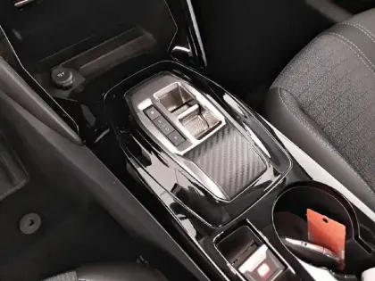 Photo 13 Peugeot 208 Gén. II Ph1 NG Allure Pack 5