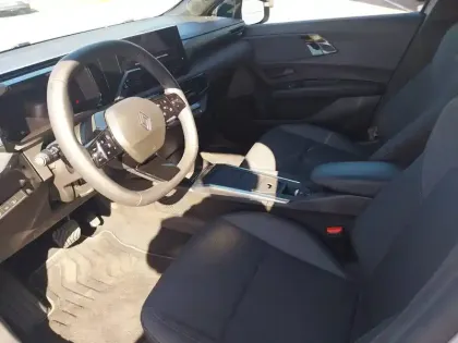 Photo 20 Renault Clio  E-Tech full hybrid 160 ch