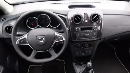 Photo 8 Dacia Sandero  SCe 75
