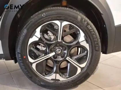 Photo 11 Citroën C5 aircross  Hybride Rechargeable 195 e-EAT7