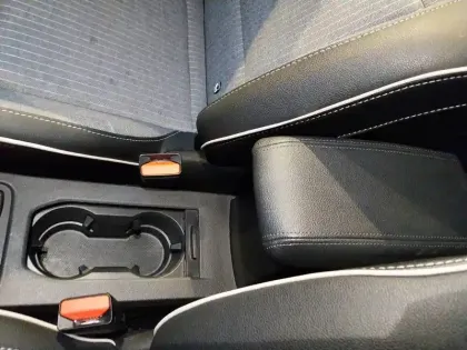 Photo 34 Renault Clio  Eco-G 100 GSR2