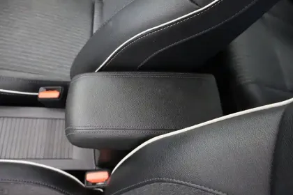 Photo 17 Renault Clio  Blue dCi 100 - 21N