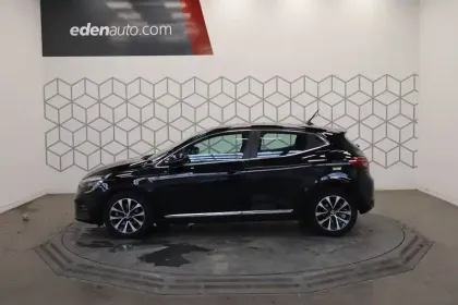 Photo 35 Renault Clio  Blue dCi 100 - 21N