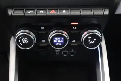 Photo 20 Renault Clio  Blue dCi 100 - 21N