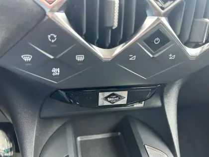 Photo 12 DS DS 3 DS3 Crossback PureTech 100 BVM6 Performance Line