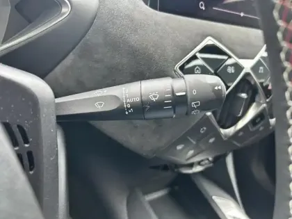 Photo 17 DS DS 3 DS3 Crossback PureTech 100 BVM6 Performance Line