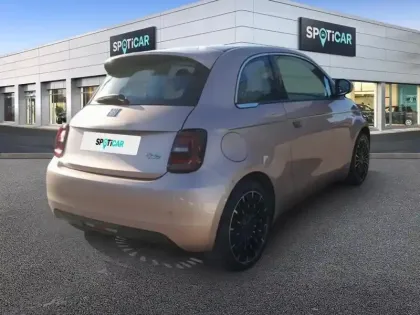 Photo 27 Fiat 500  e 118 ch La Prima by Bocelli