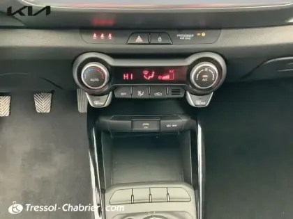 Photo 12 Kia Stonic  1.0 T-GDi 100 ch ISG BVM5 Active