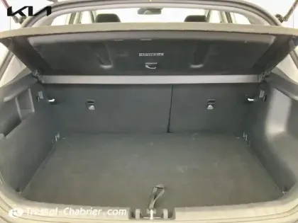 Photo 7 Kia Stonic  1.0 T-GDi 100 ch ISG BVM5 Active