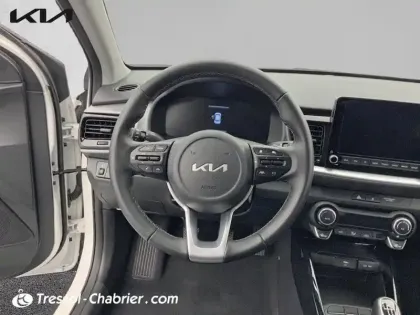 Photo 11 Kia Stonic  1.0 T-GDi 100 ch ISG BVM5 Active