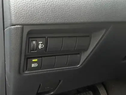 Photo 16 Toyota Yaris Hybride 1.5 HYBRID 130H DESIGN AUTO 2WD