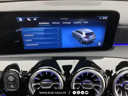 Photo 16 Mercedes Classe A 180 d AMG Line