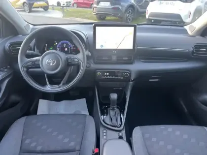 Photo 10 Toyota Yaris Hybride 116H DESIGN PACK MY25