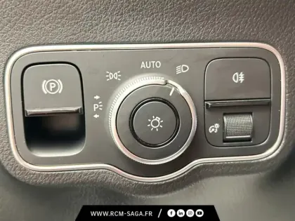 Photo 18 Mercedes GLA 200 d AMG Line