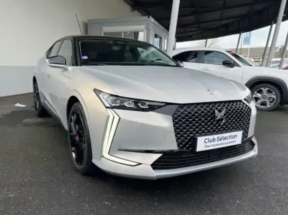 Photo 11 DS DS 4 PureTech 180ch Performance Line + Automatique