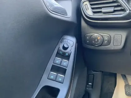 Photo 5 Ford Puma 1.0 Flexifuel 125ch S&S mHEV Titanium Business