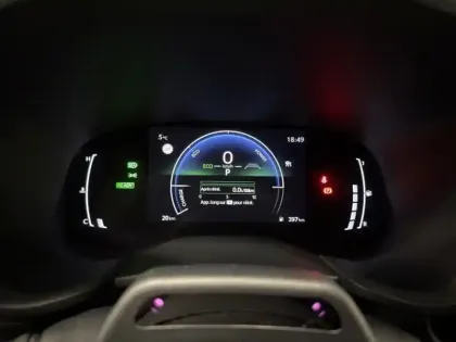 Photo 17 Toyota Aygo Hybride 116h Graphic CROSSOVER GRAPHI