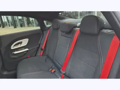 Photo 12 Mercedes CLA Coupe 200 AMG Line