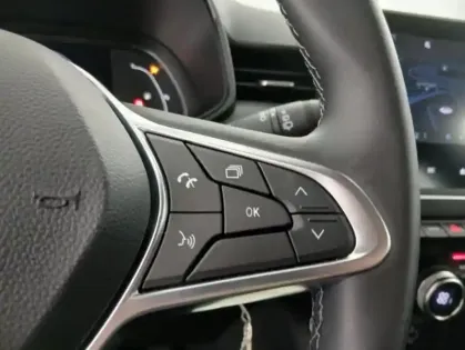 Photo 24 Renault Clio V E-Tech full hybrid 145 Equilibre