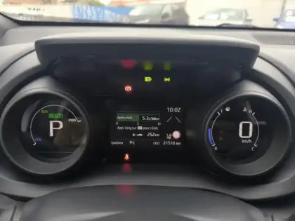 Photo 20 Toyota Yaris Hybride 1.5 HYBRID 116H DESIGN AUTO