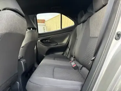 Photo 13 Toyota Yaris Hybride 1.5 HYBRID 116H DESIGN AUTO