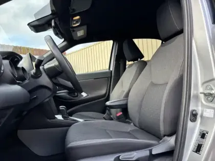 Photo 14 Toyota Yaris Hybride 1.5 HYBRID 116H DESIGN AUTO