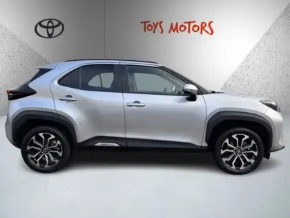 Photo 5 Toyota Yaris Hybride 1.5 HYBRID 116H DESIGN AUTO