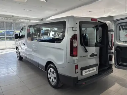 Photo 12 Renault Trafic Combi L1 2.0 Blue dCi 150ch S&S Zen 8 places E6E