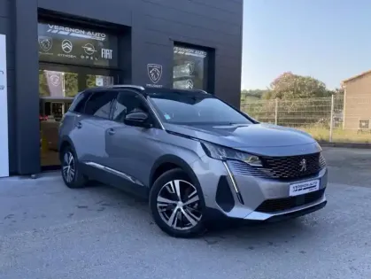 Photo 22 Peugeot 5008 II Hybrid 136 e-DCS6 Allure Pack