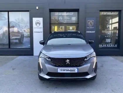 Photo 24 Peugeot 5008 II Hybrid 136 e-DCS6 Allure Pack