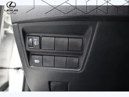 Photo 12 Toyota Yaris Hybride 116h Dynamic