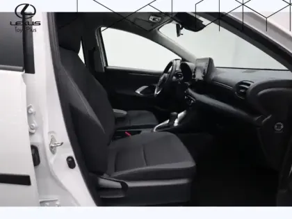 Photo 23 Toyota Yaris Hybride 116h Dynamic