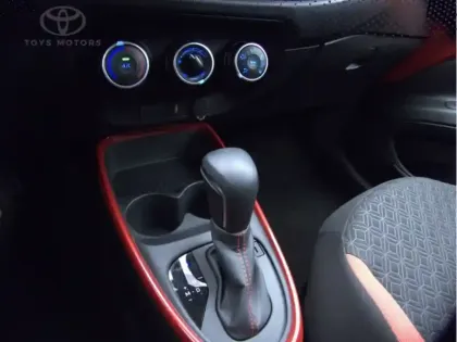 Photo 20 Toyota Aygo 1.0 VVT-i 72 Design CVT