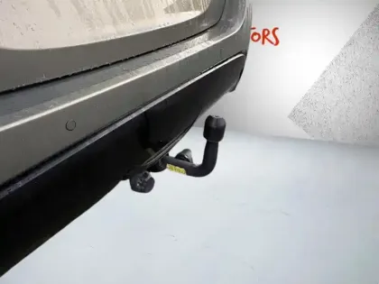 Photo 19 Toyota Yaris Hybride 116h Iconic Techno