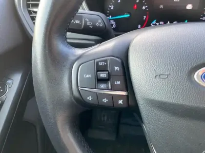 Photo 15 Ford Focus 1.0 EcoBoost 125ch Titanium