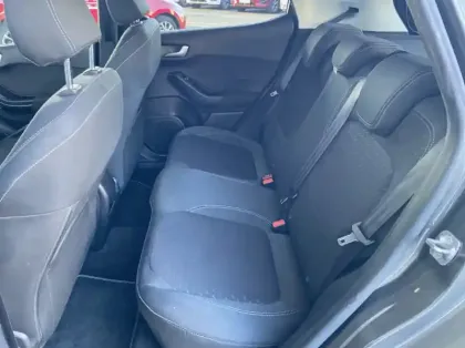 Photo 8 Ford Fiesta 1.0 EcoBoost 100ch Stop&Start Titanium 5p Euro6.2