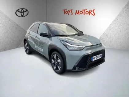 Photo 6 Toyota Aygo Hybride 116h Graphic CROSSOVER GRAPHI