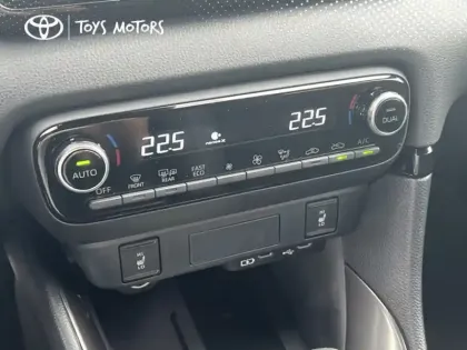 Photo 14 Toyota Yaris Hybride 130h GR SPORT MC24