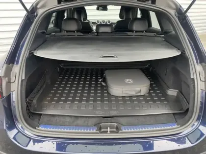 Photo 6 Mercedes Classe GLC SUV 300 e Hybrid EQ 4MATIC AMG Line