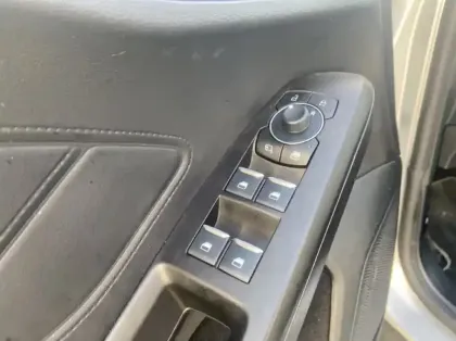 Photo 29 Ford Focus Gén. IV Ph2 Titanium X Business 5