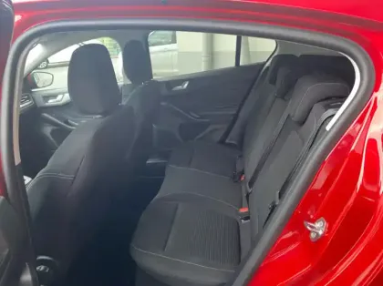 Photo 8 Ford Focus 1.0 EcoBoost mHEV 125ch Titanium X Business