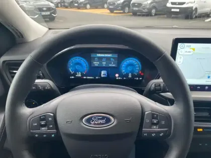 Photo 6 Ford Focus 1.0 EcoBoost mHEV 125ch Titanium X Business