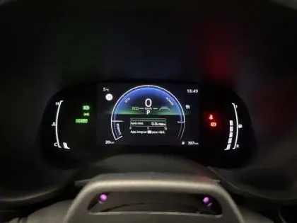 Photo 17 Toyota Aygo Hybride 116h Graphic CROSSOVER GRAPHI