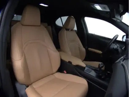 Photo 20 Lexus UX 250H 2WD Le