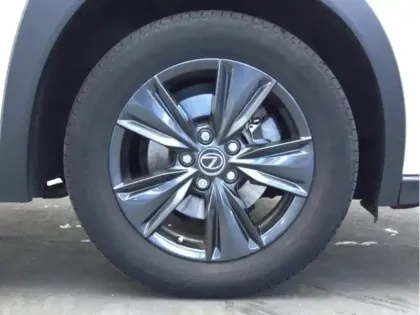 Photo 5 Lexus UX 250H 2WD Le